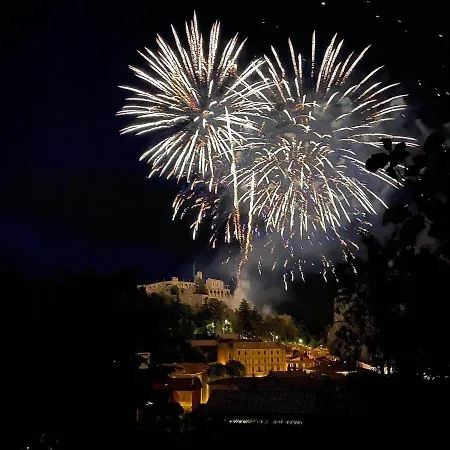 Apartment Centre De *